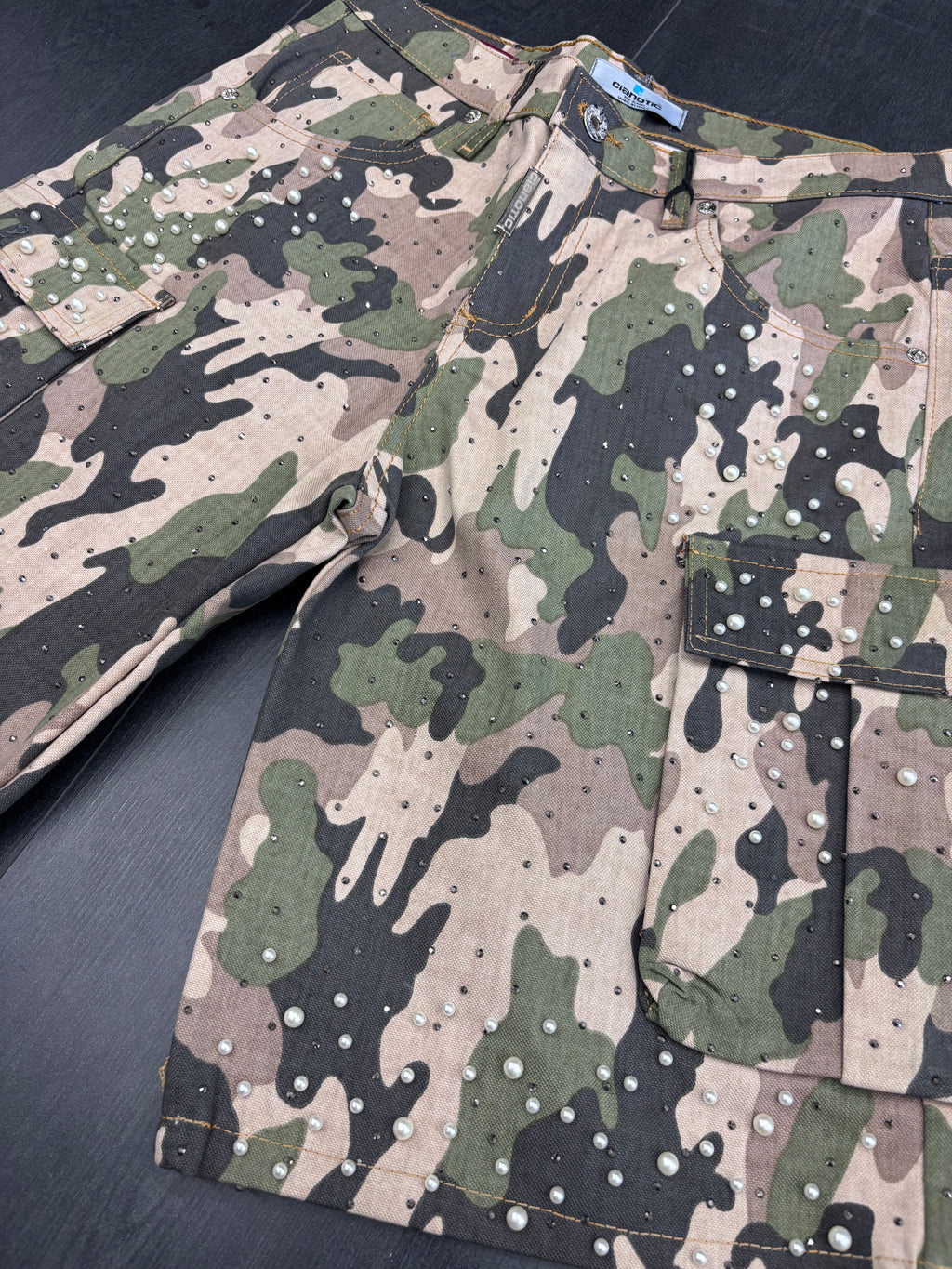 BERMUDA Bambino ARMY REBEL